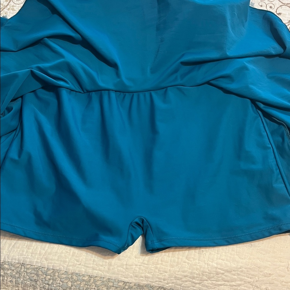 Plus size swim dress - Picture 6 of 8